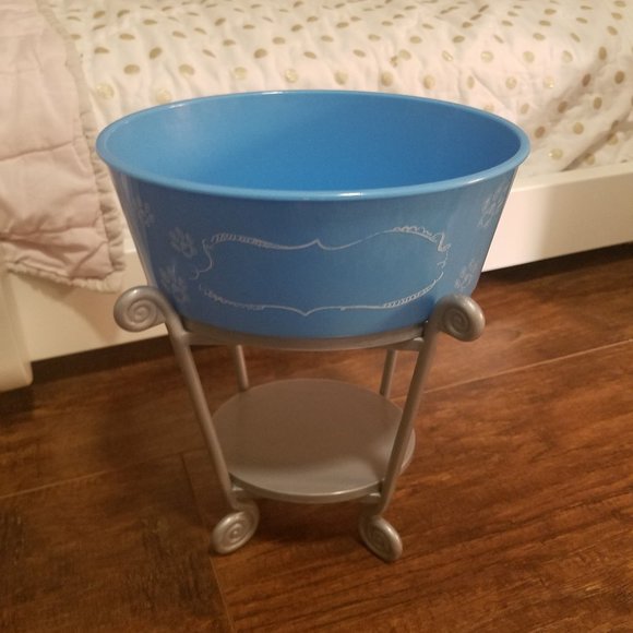 American Girl Pet Grooming and Health Clinic - Picture 1 of 5